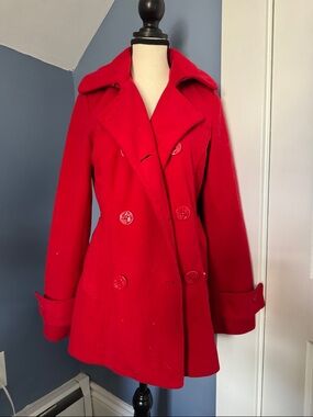 Classic Red Double-Breasted Women's Peacoat